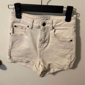 Jack Wills Off white shorts